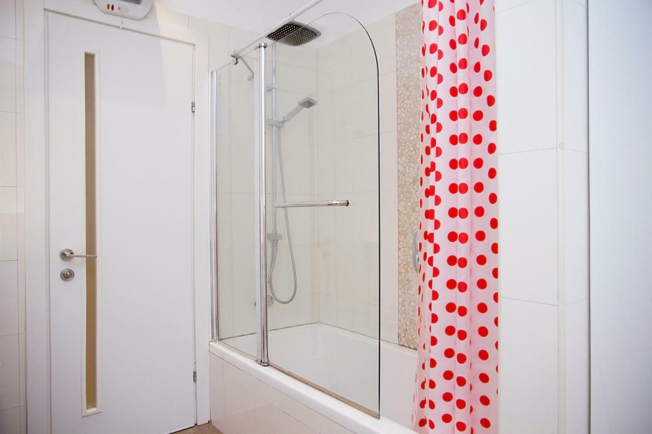 Apartments4You Etsel Bat Yam Exterior foto